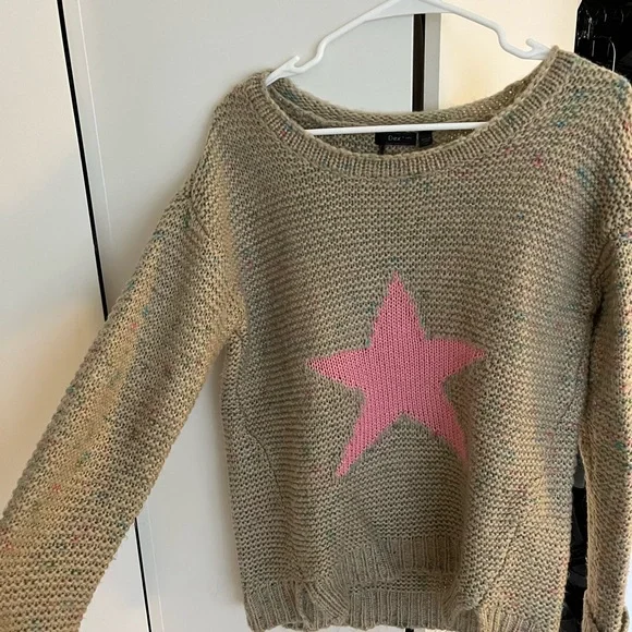 Tan and Pink Crew Neck Sweater with Star Design - Picture 3 of 6